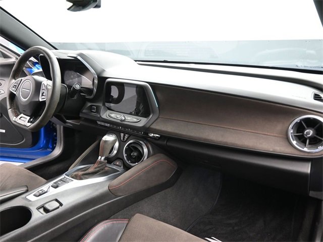 Used 2018 Chevrolet Camaro ZL1 image 24