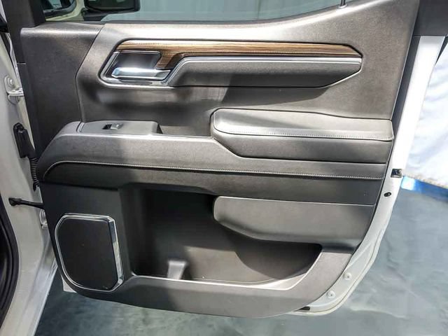 Certified 2024 Chevrolet Silverado 1500 RST w/ Convenience Package II AWD/4WD image 29
