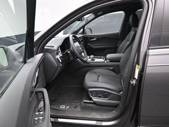 New 2026 Audi Q7 3.0T Premium Plus AWD/4WD image 9