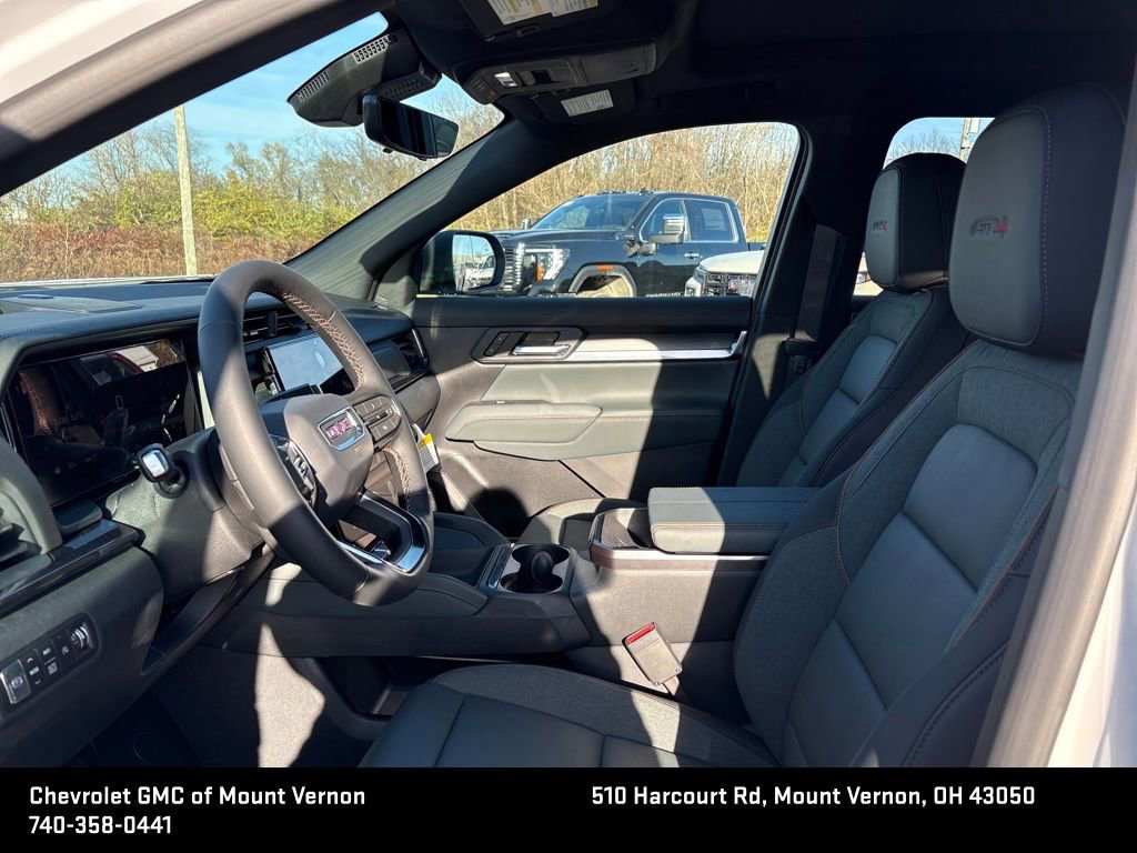 New 2026 GMC Terrain AT4 w/ Convenience Package III image 9