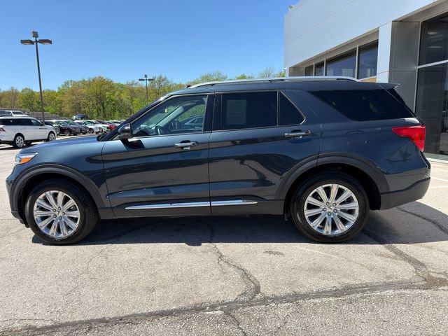 Used 2022 Ford Explorer Limited w/ Hybrid Equipment Group 310A AWD/4WD image 4