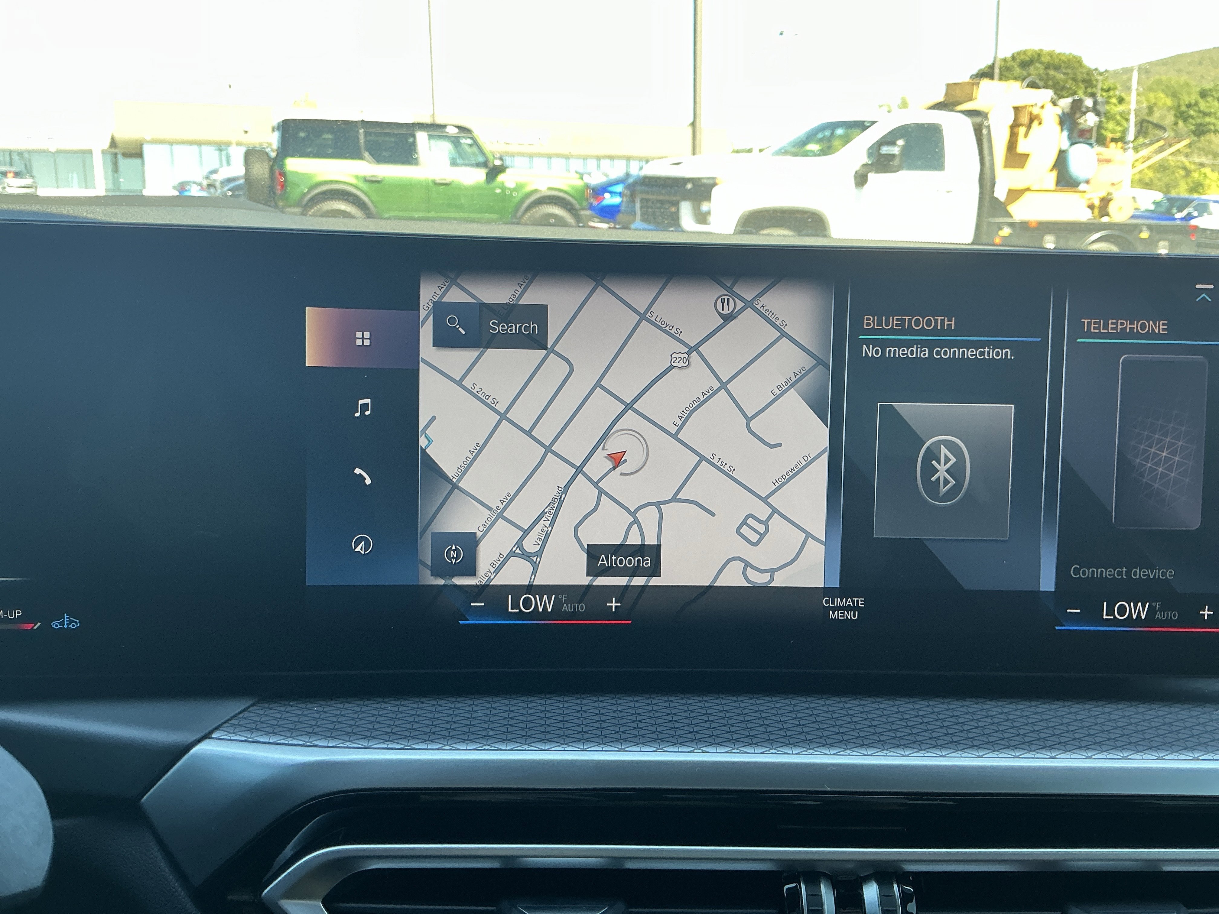 Used 2023 BMW M340i xDrive image 16