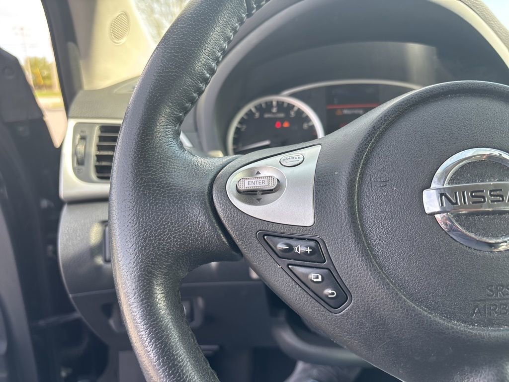 Used 2019 Nissan Sentra SV FWD image 18