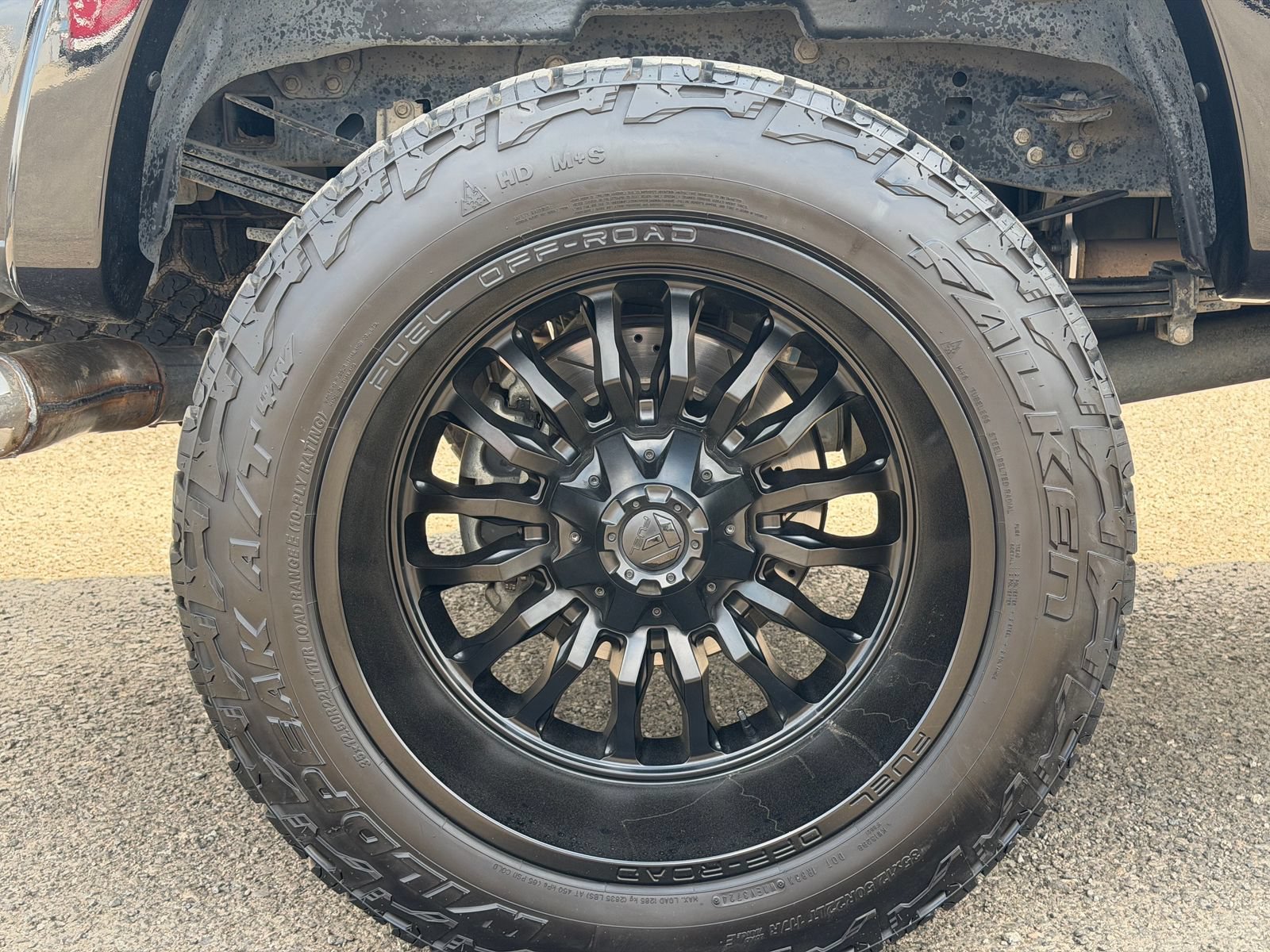 Used 2022 Ford F350 Lariat w/ Tremor Off-Road Package AWD/4WD image 13