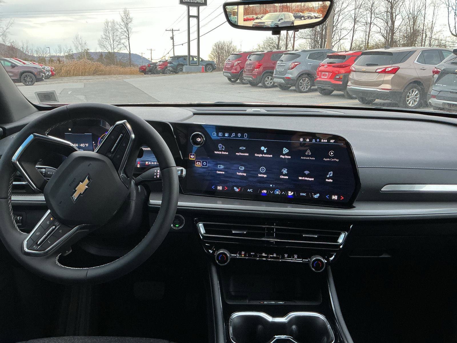 New 2026 Chevrolet Traverse LT image 15