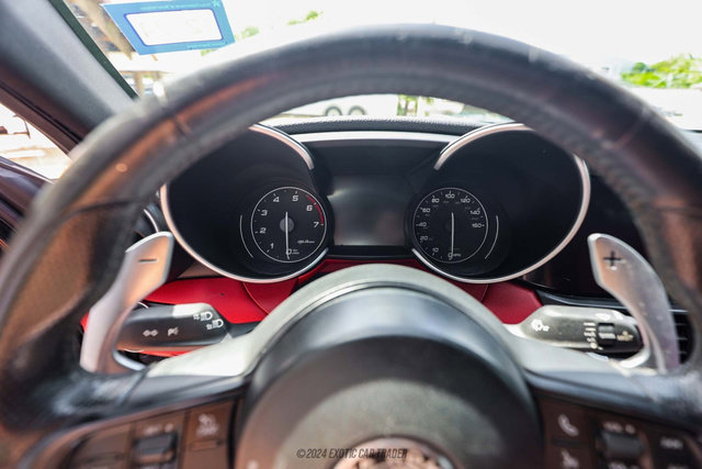 Used 2020 Alfa Romeo Giulia w/ Quick Order Package 22K Sport image 37