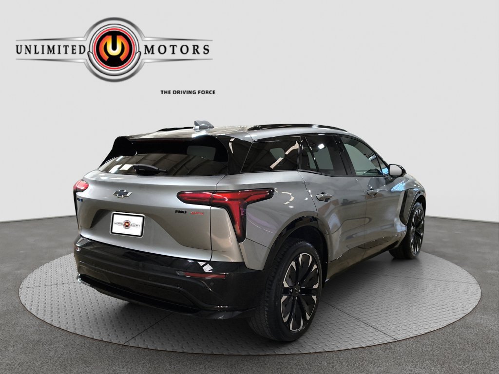 Used 2024 Chevrolet Blazer EV RS AWD/4WD image 3