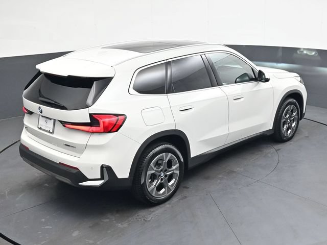 Used 2023 BMW X1 xDrive28i w/ Premium Package AWD/4WD image 31
