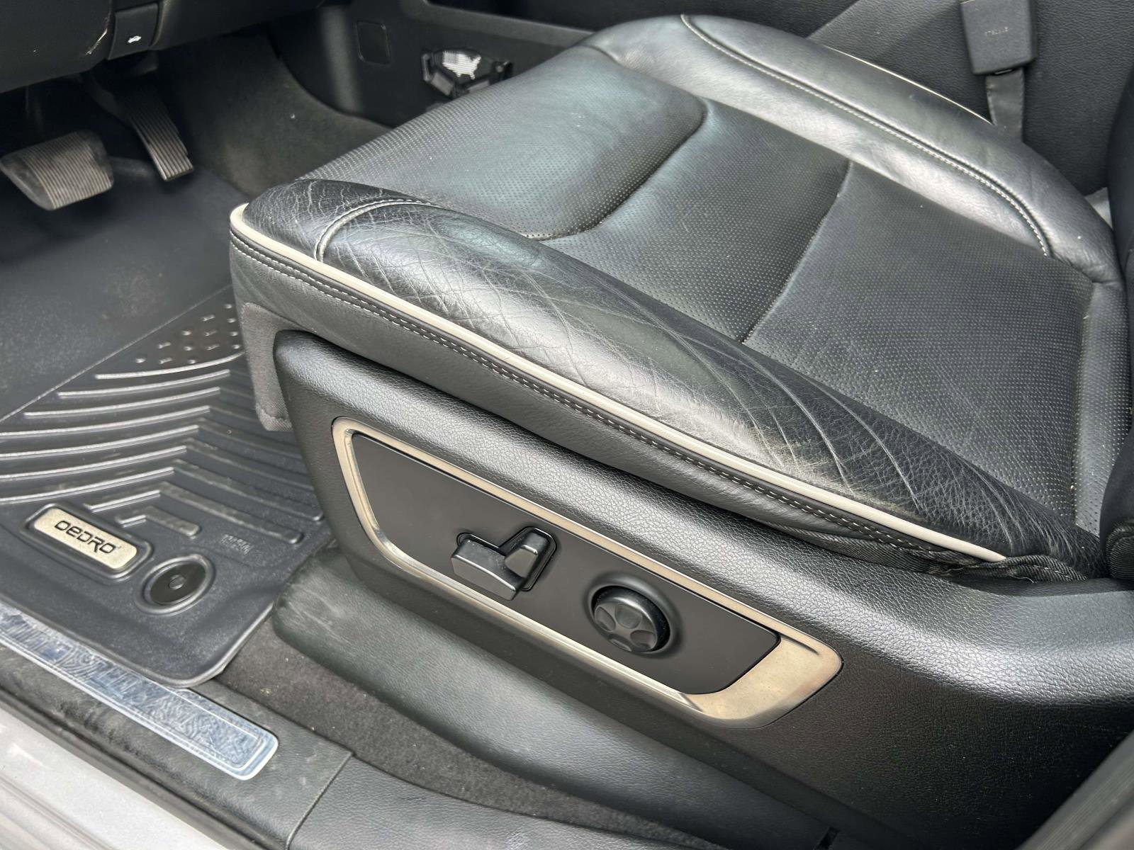 Used 2019 RAM 1500 Limited AWD/4WD image 17