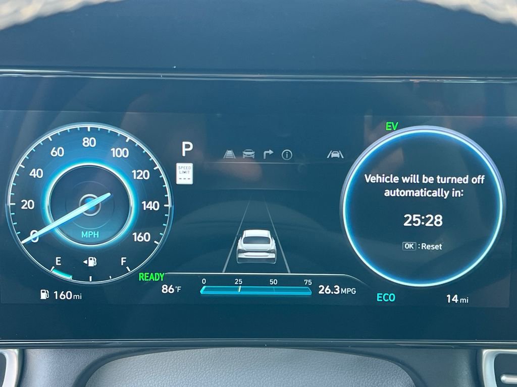 Certified 2025 Hyundai Elantra SEL image 26