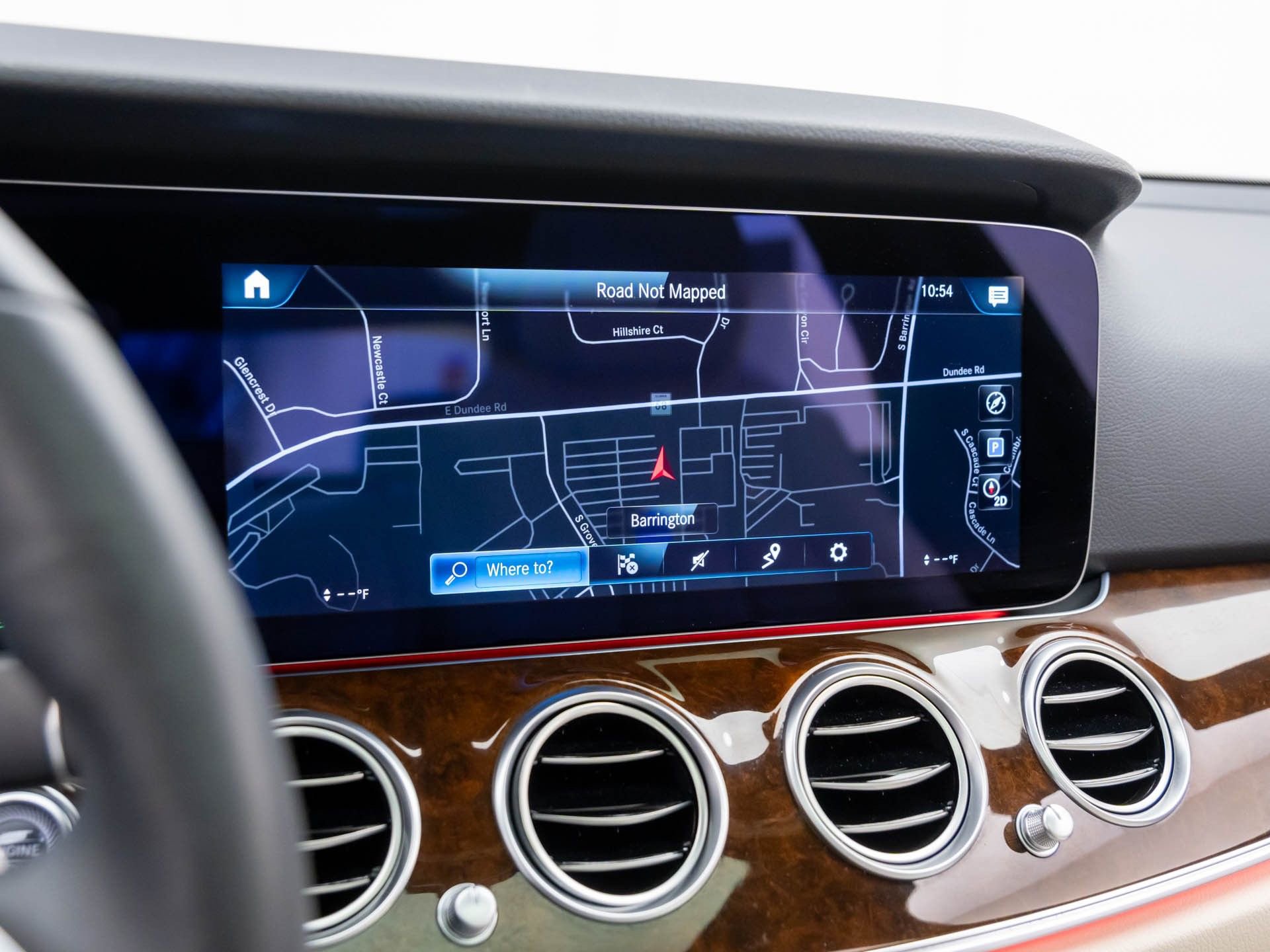 Used 2023 Mercedes-Benz E 350 4MATIC Sedan image 25