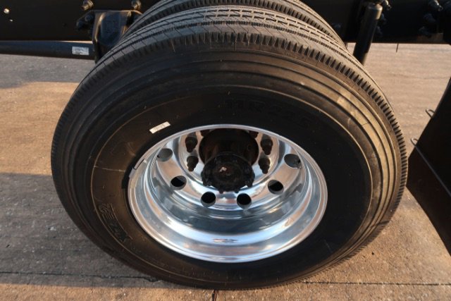 Used 2019 Ford F650 Crew Cab Chassis 254 WB RWD image 20