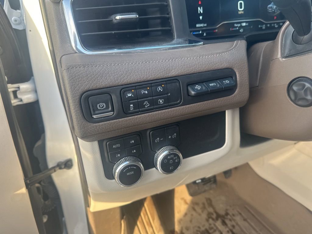 Used 2023 GMC Yukon Denali image 20