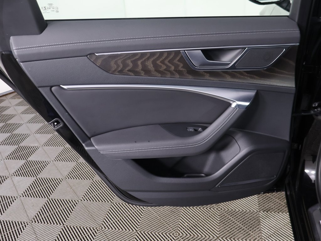 Used 2022 Audi A6 Premium Plus image 27