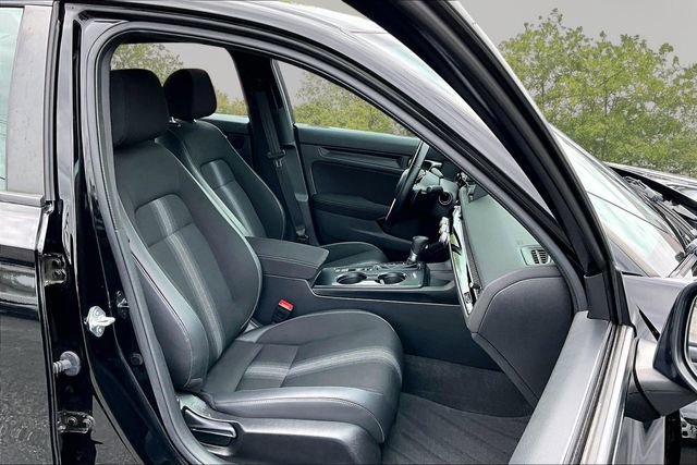 Used 2023 Honda Civic Sport image 7