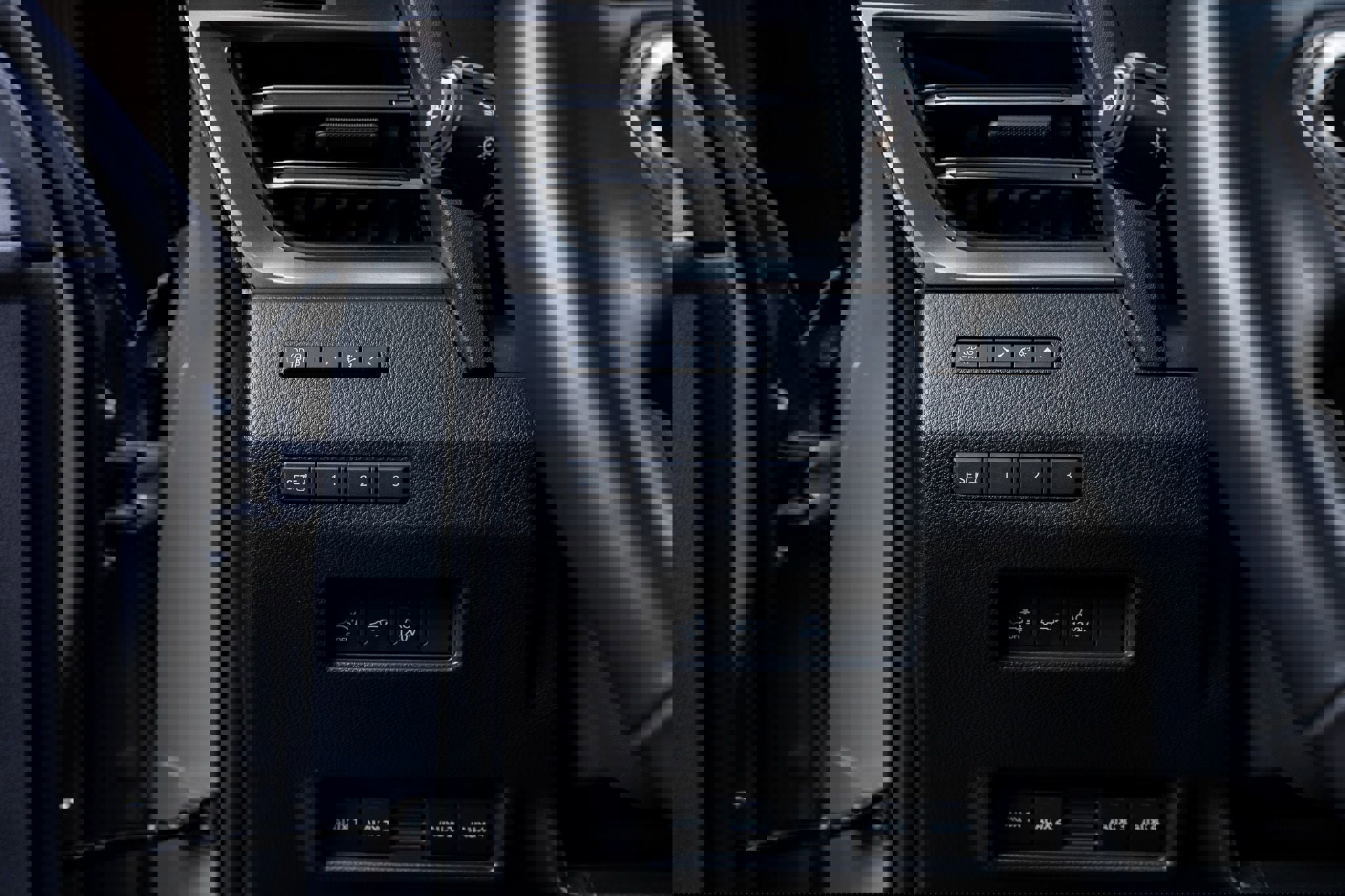 Used 2025 Lexus GX 550 550 Overtrail image 22