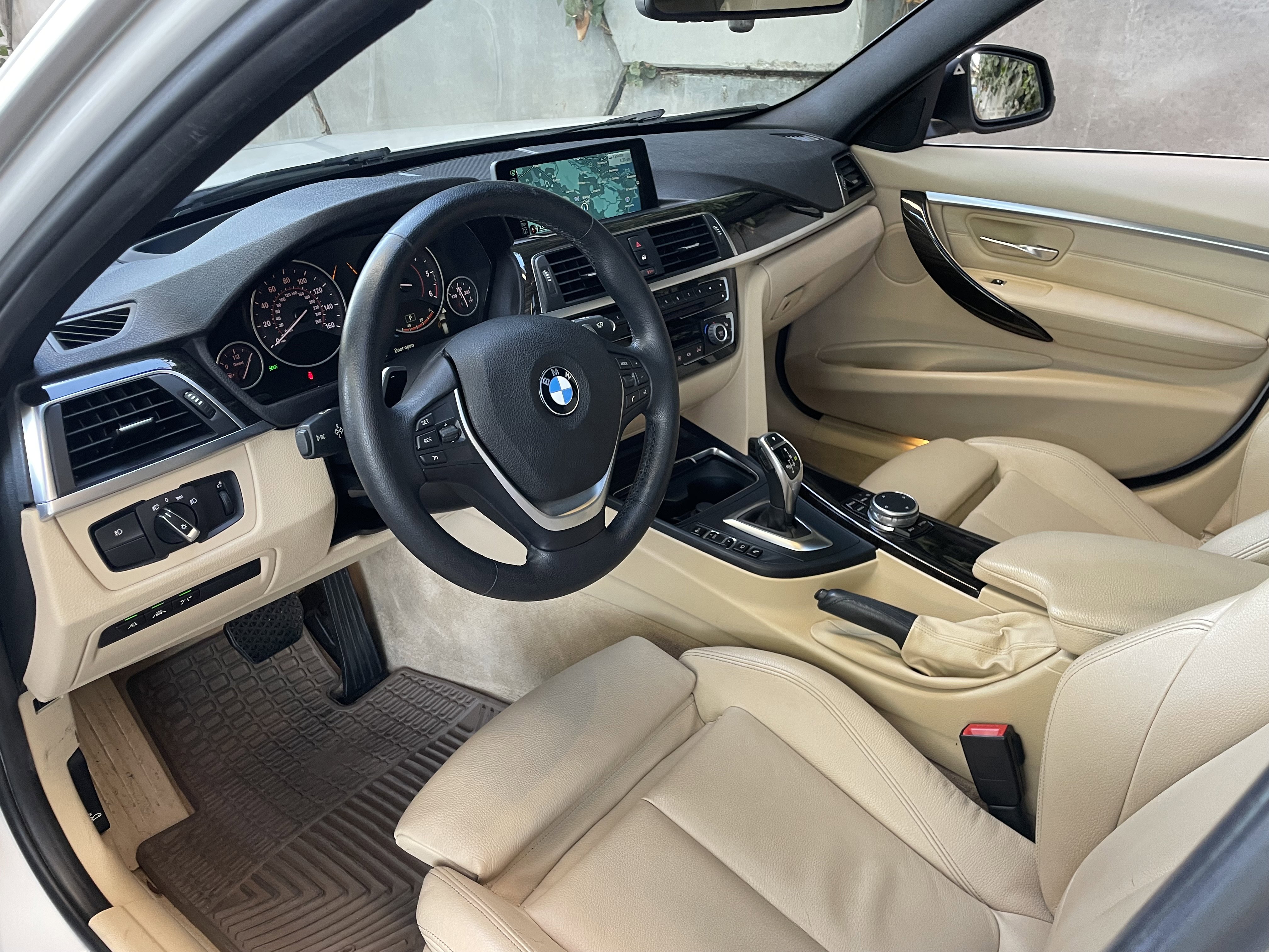 Used 2016 BMW 328d xDrive Wagon image 4