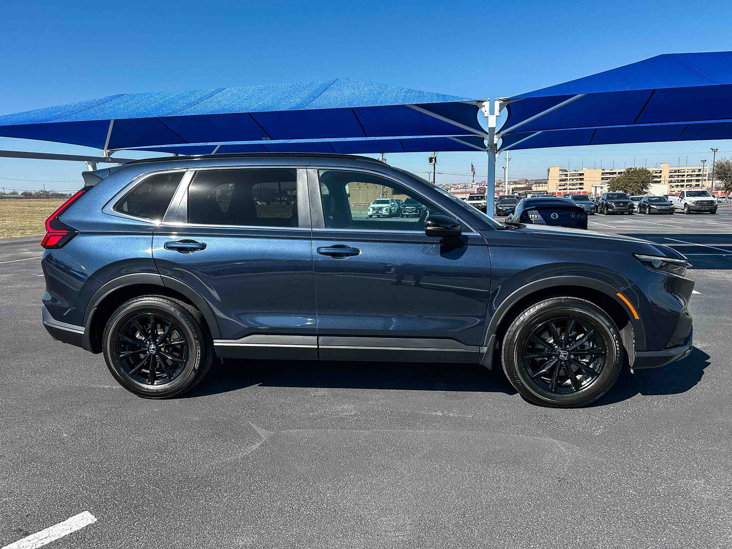 Certified 2025 Honda CR-V Sport-L image 5