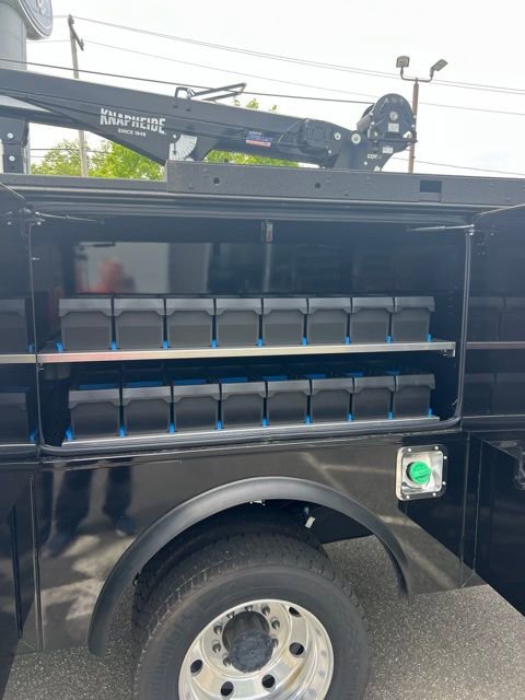 New 2026 Ford F550 4x4 Supercab Super Duty w/ XLT Value Package image 12