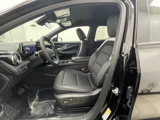New 2026 Chevrolet Blazer EV LT AWD/4WD image 9