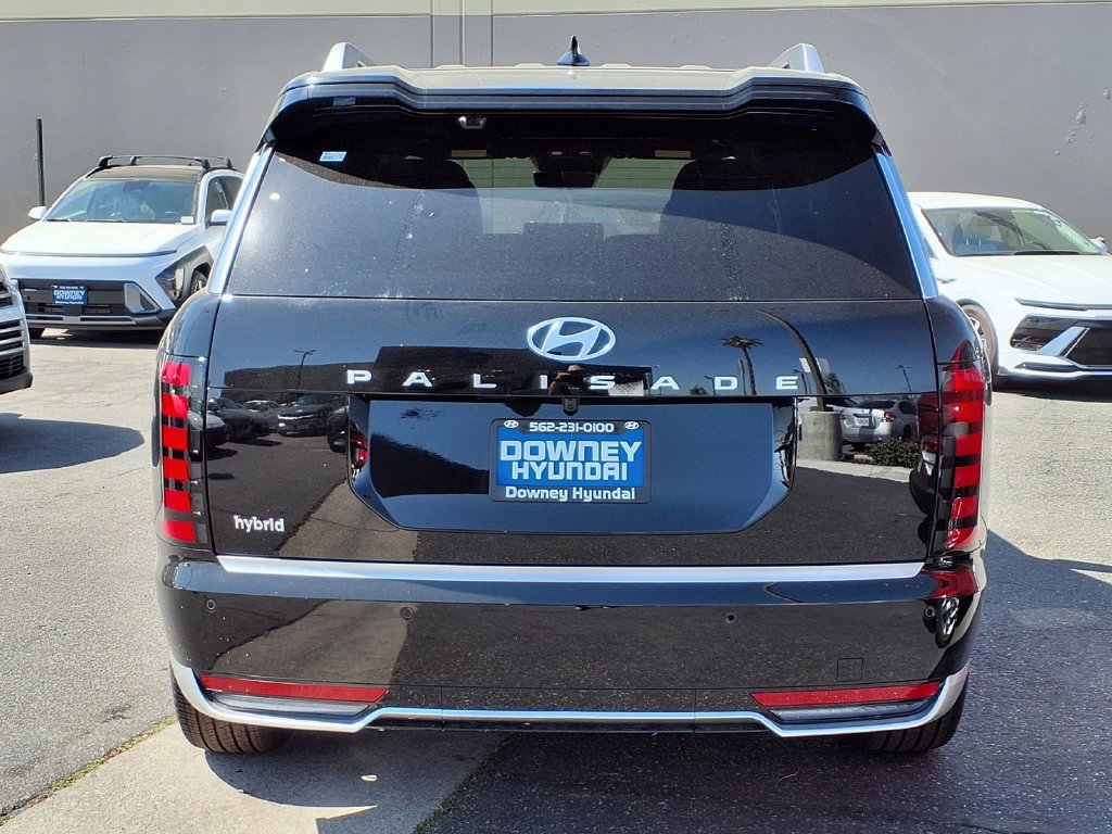 New 2026 Hyundai Palisade Calligraphy FWD image 5