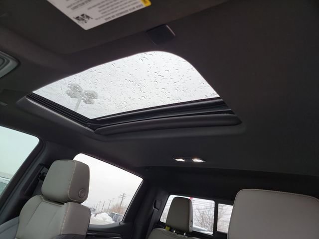 Certified 2023 Chevrolet Silverado 1500 ZR2 w/ Technology Package image 19