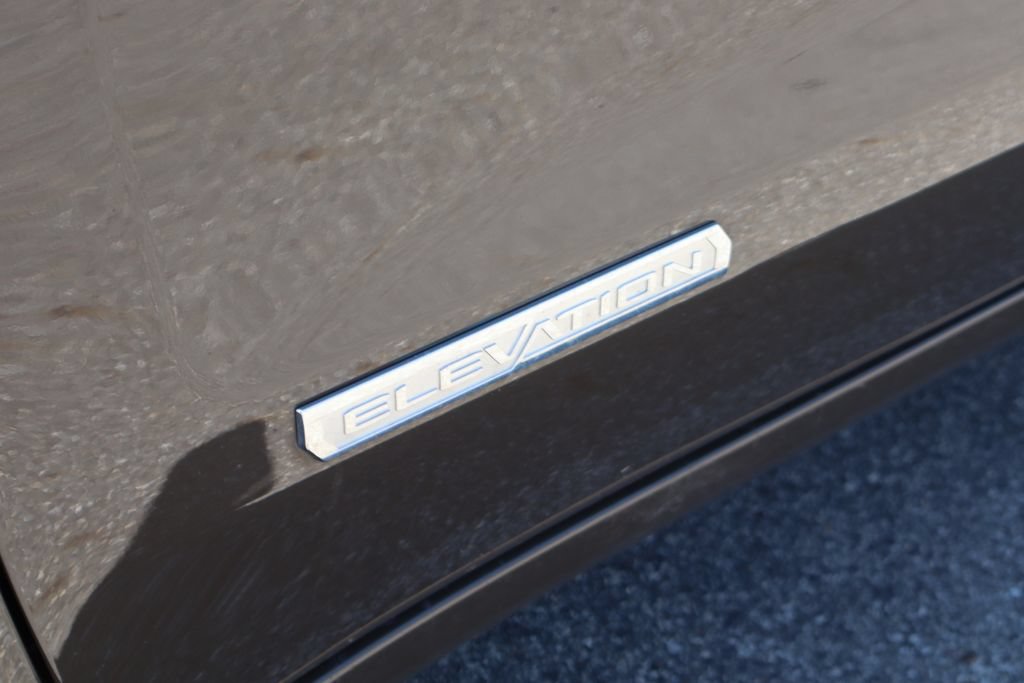 Used 2024 GMC Sierra 1500 Elevation AWD/4WD image 9