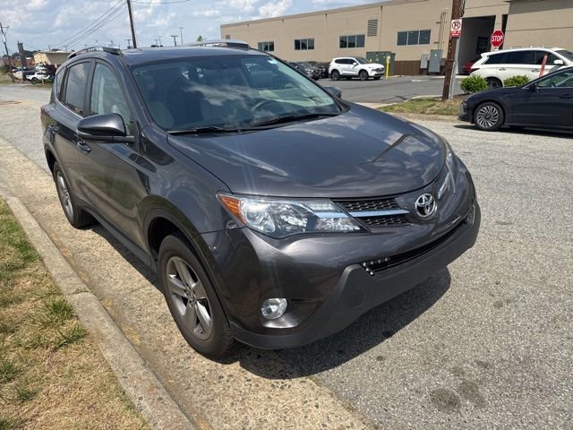 Used 2015 Toyota RAV4 XLE AWD/4WD image 7