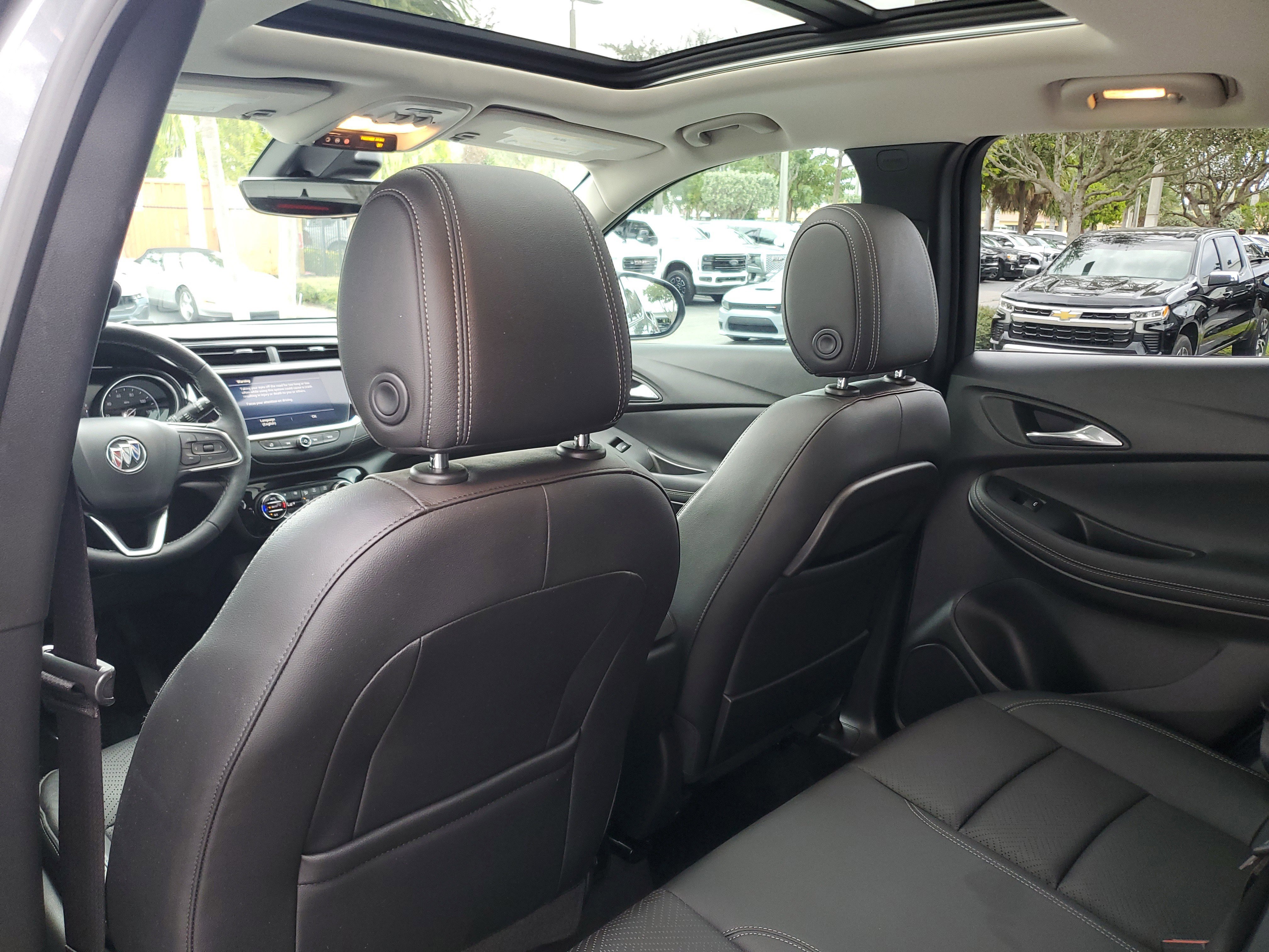 Used 2021 Buick Encore GX Essence w/ Advanced Technology Package image 14