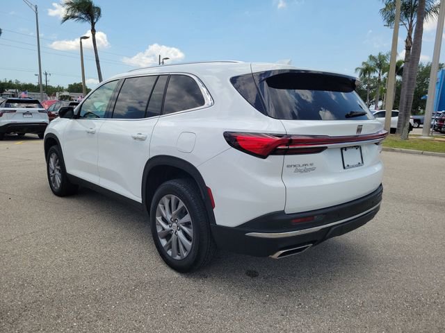 Certified 2025 Buick Enclave Preferred FWD image 3
