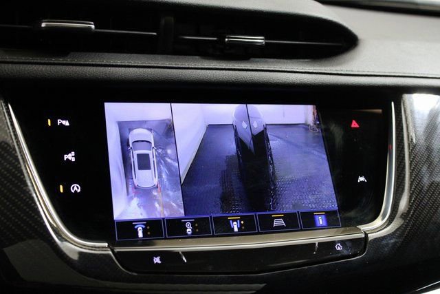 Certified 2023 Cadillac XT6 Sport w/ LPO, Onyx Lite Package image 21