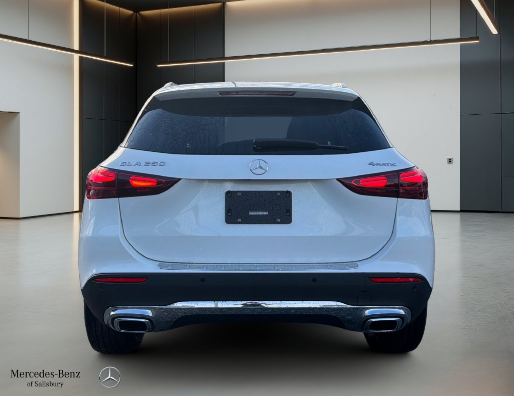 New 2026 Mercedes-Benz GLA 250 4MATIC image 5