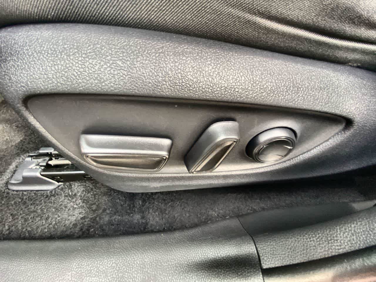 Certified 2025 Toyota RAV4 XLE AWD/4WD image 12