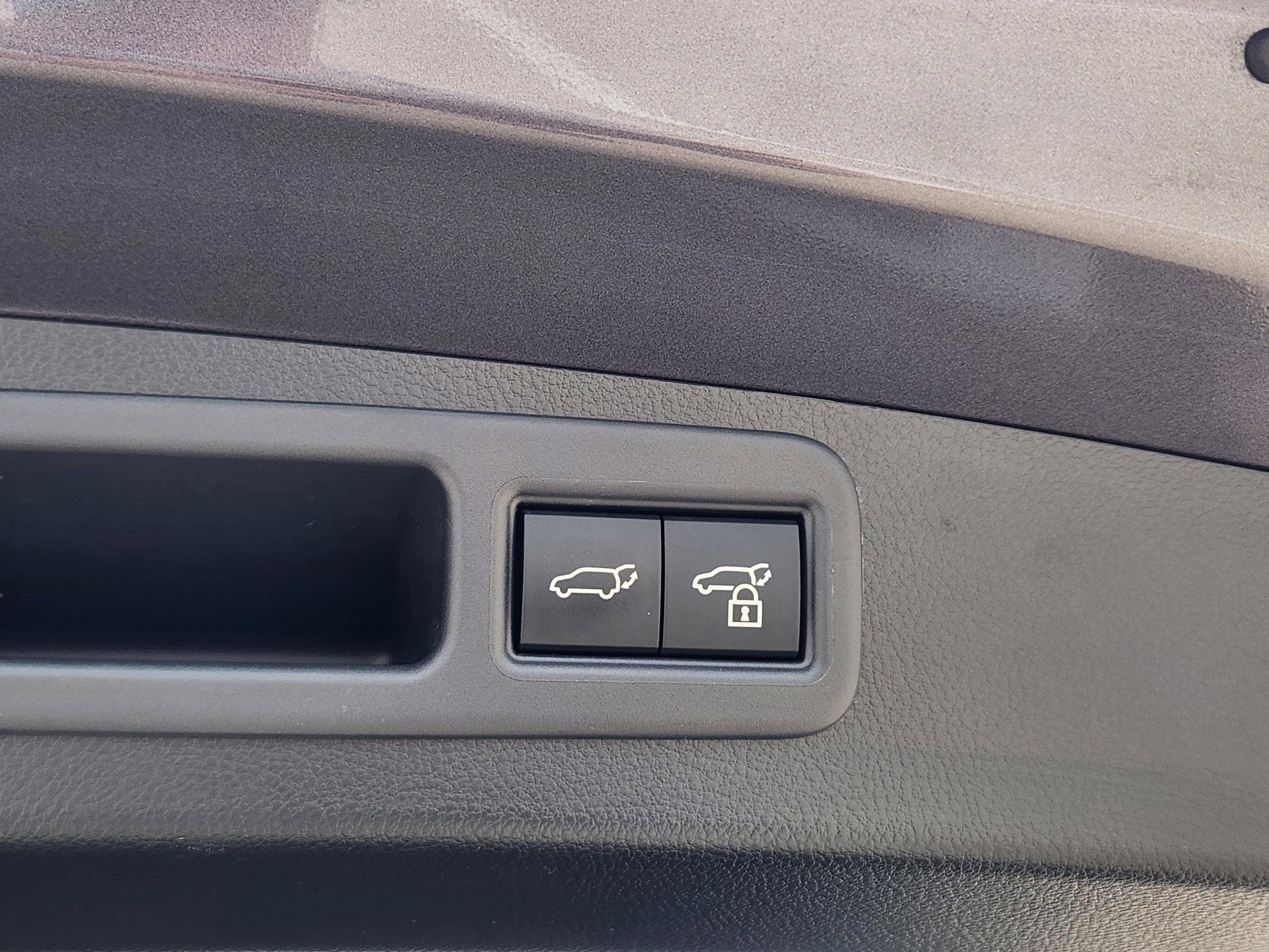 Certified 2025 Lexus RX 350 Premium w/ Accessory Package (Z1) FWD image 33