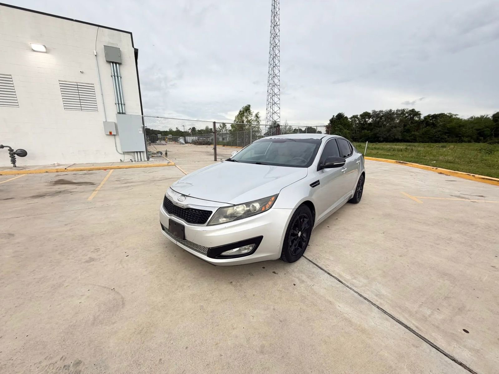 Used 2012 Kia Optima EX image 8