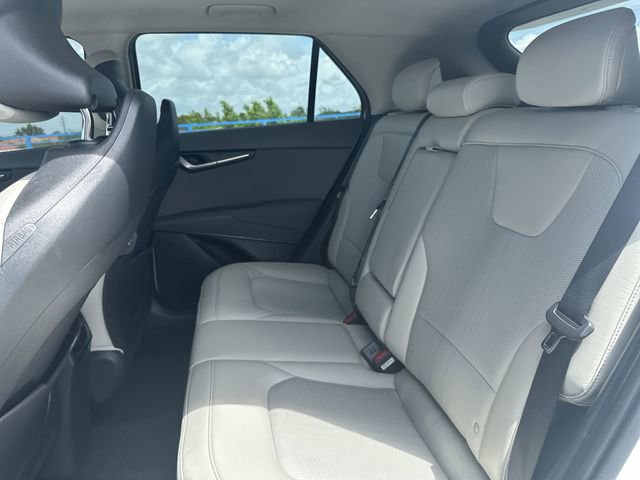 Used 2023 Kia Niro EX Touring image 27