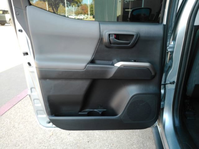 Used 2022 Toyota Tacoma SR5 image 18