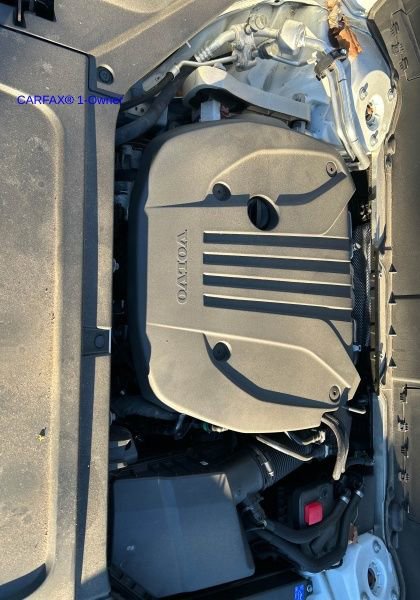 Certified 2023 Volvo XC90 B5 Plus w/ Protection Package Premier image 15