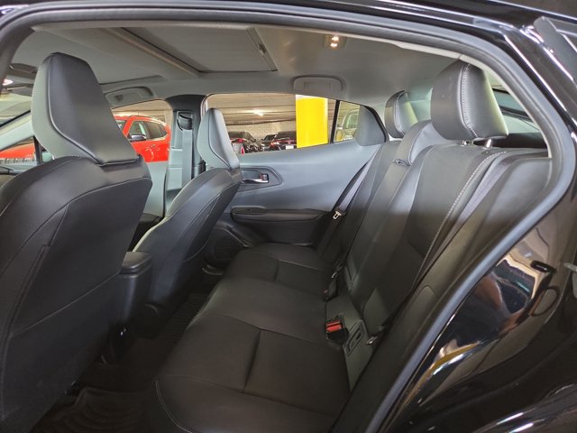 Used 2024 Toyota Prius XLE FWD image 17