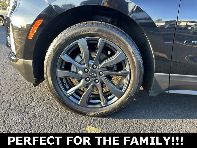 Used 2023 Chevrolet Equinox RS w/ RS Leather Package image 9