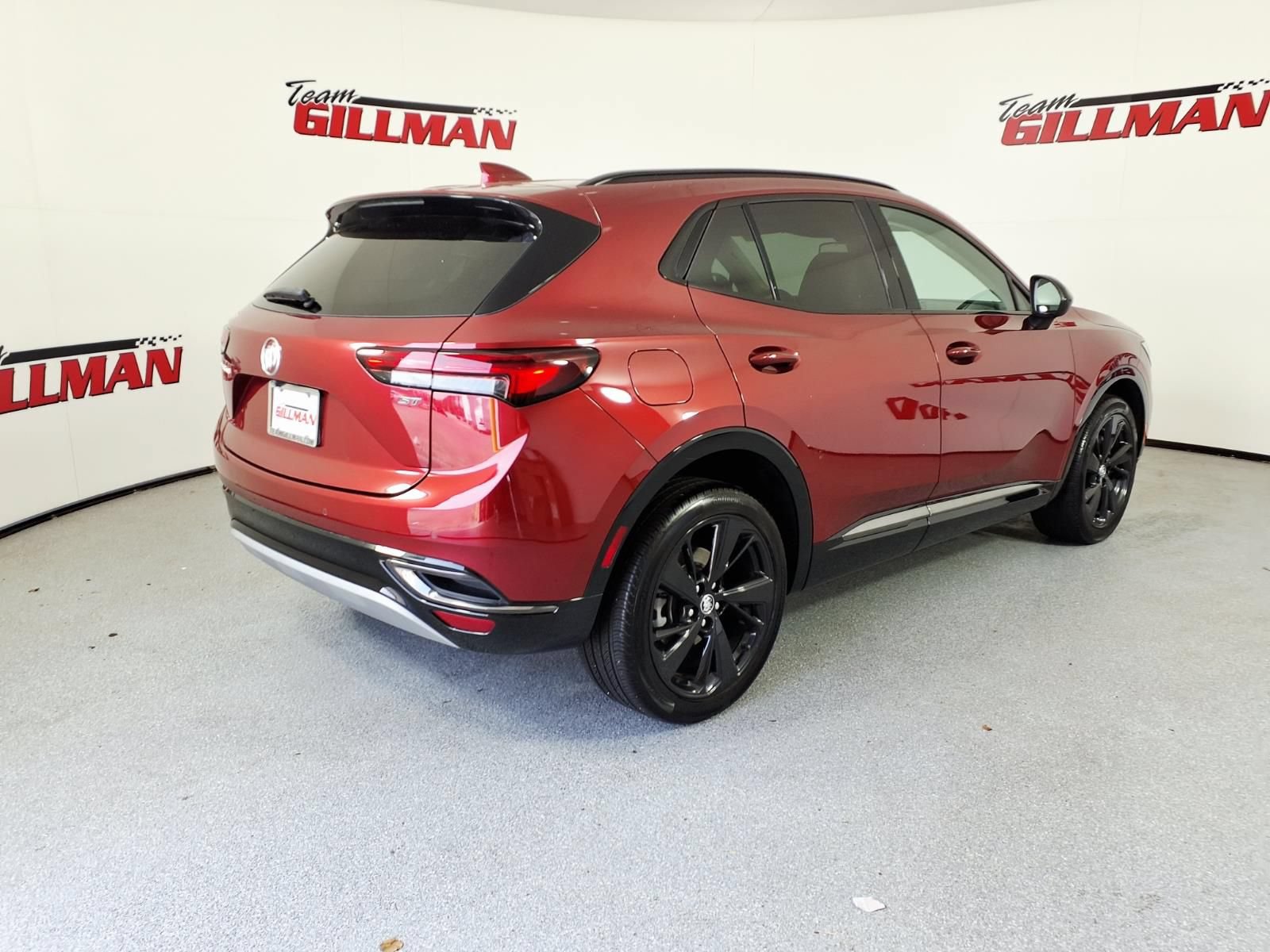 Used 2023 Buick Envision Essence w/ Sport Touring Package FWD image 4