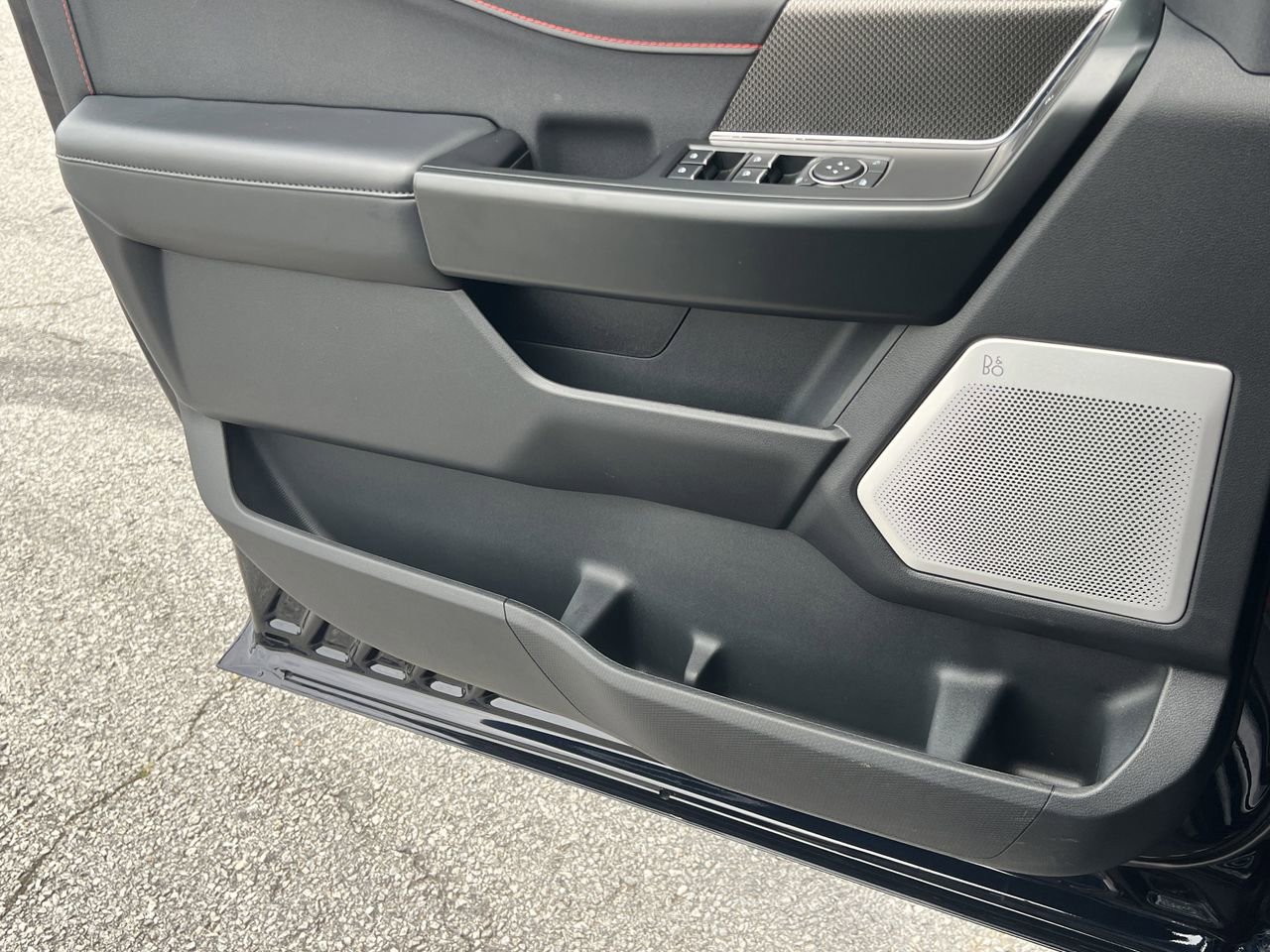 New 2025 Ford F150 Raptor AWD/4WD image 16