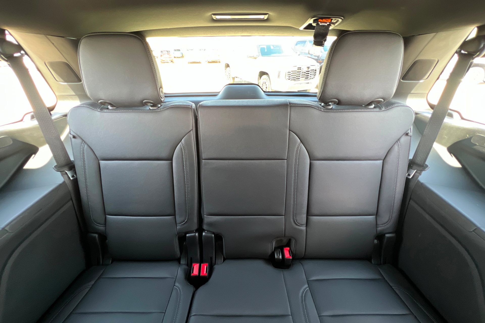 Used 2023 Chevrolet Tahoe LT w/ Luxury Package image 23