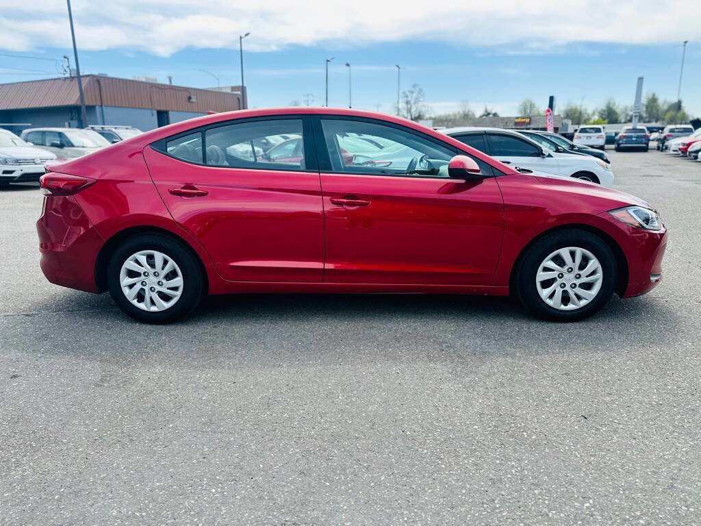 Used 2017 Hyundai Elantra SE image 8