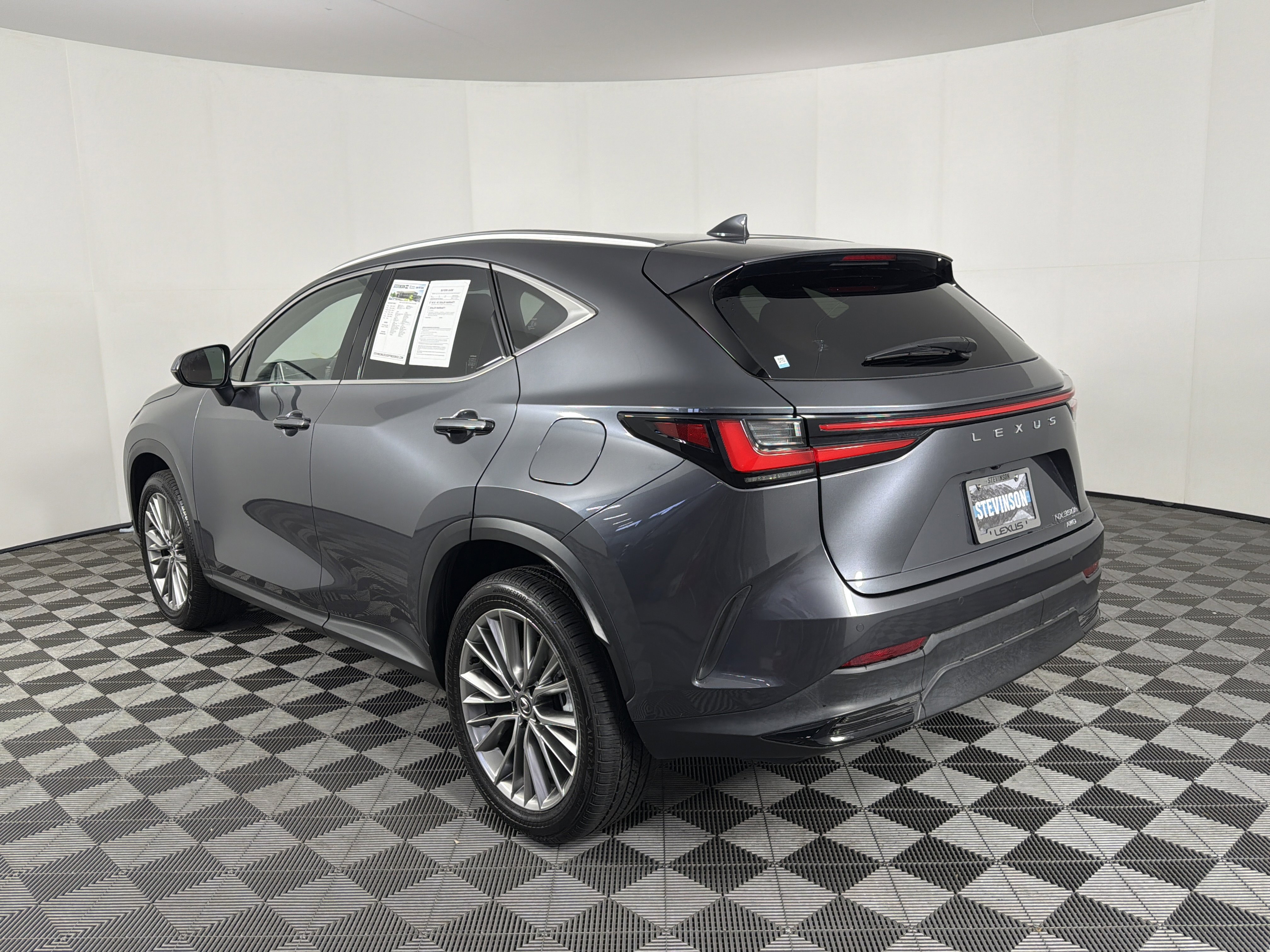 Used 2025 Lexus NX 350h AWD w/ Accessory Package (2T) image 19