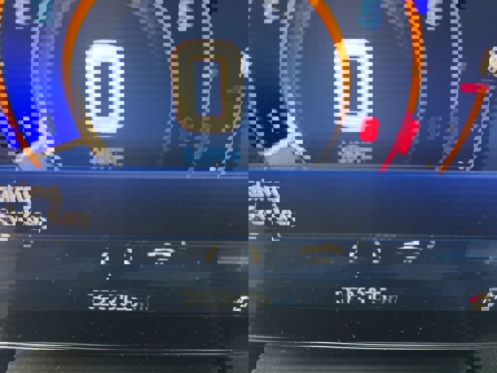 Certified 2025 Chevrolet Traverse LT image 13