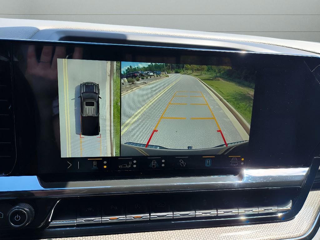 Used 2023 Chevrolet Silverado 1500 ZR2 w/ Technology Package image 26