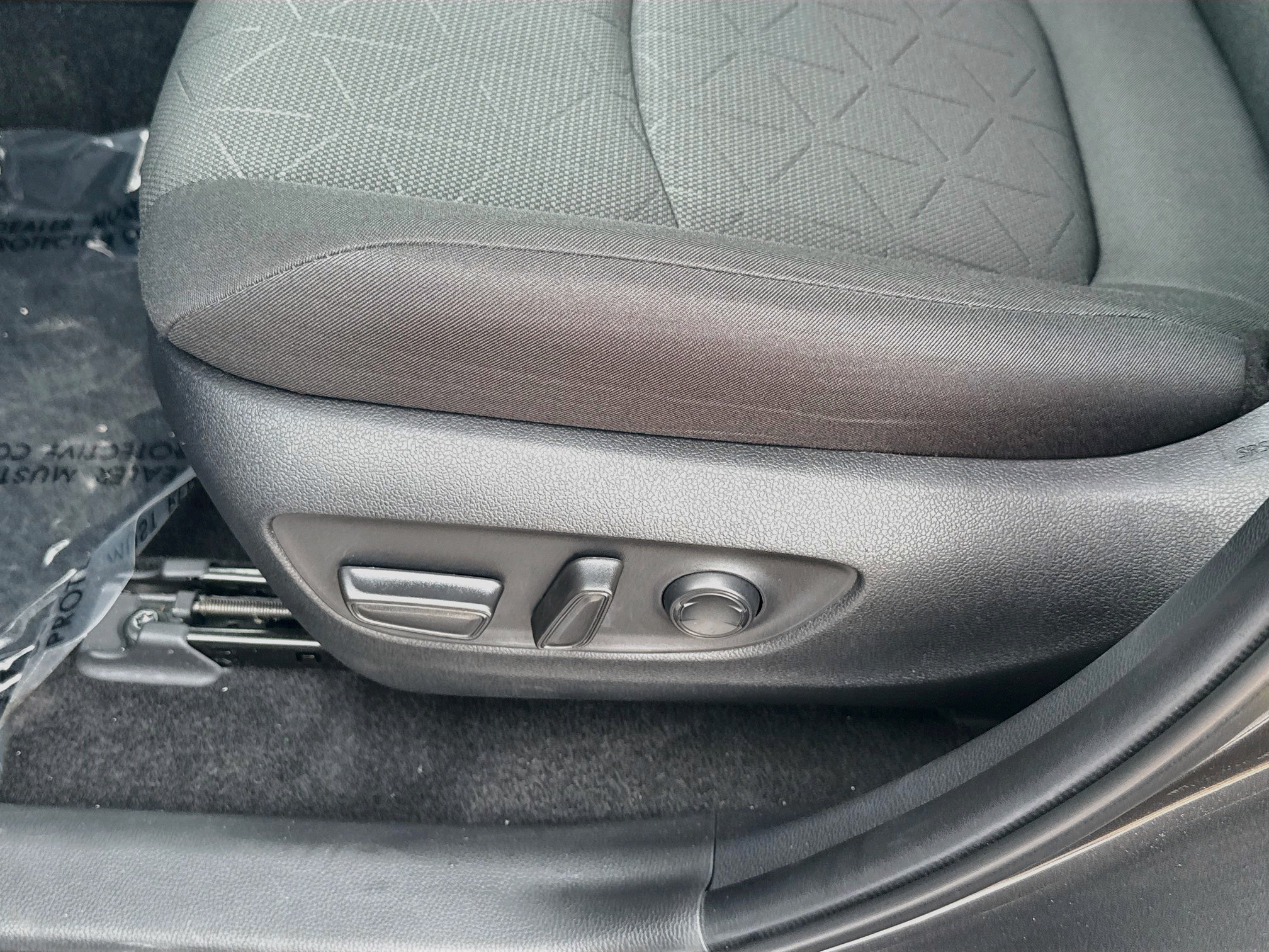 Used 2023 Toyota RAV4 XLE AWD/4WD image 17
