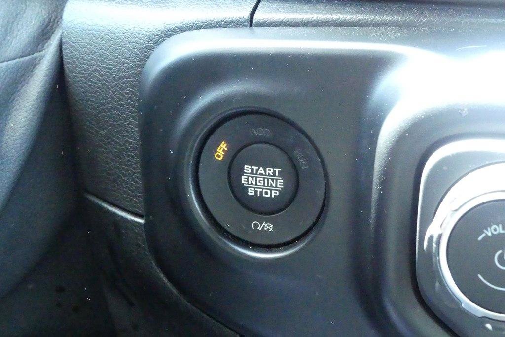Used 2020 Jeep Wrangler Unlimited Rubicon AWD/4WD image 12