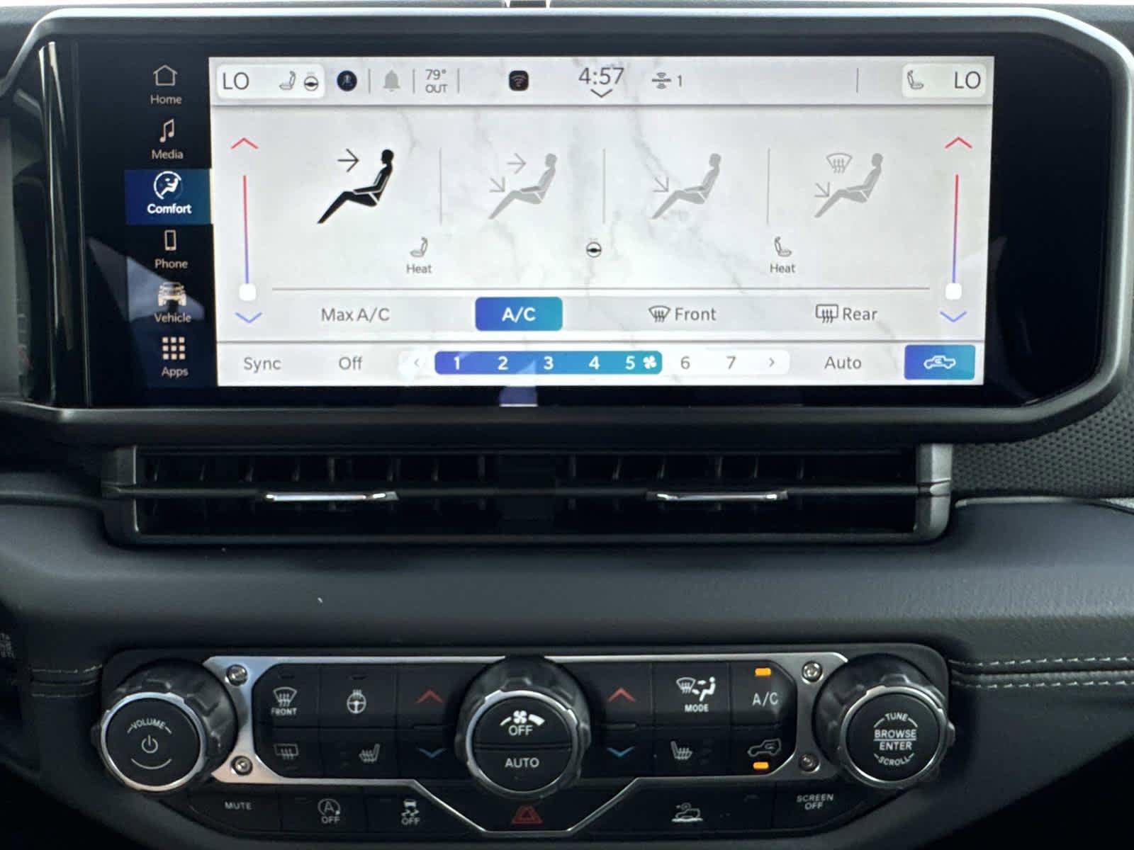 New 2026 Jeep Gladiator Mojave AWD/4WD image 16